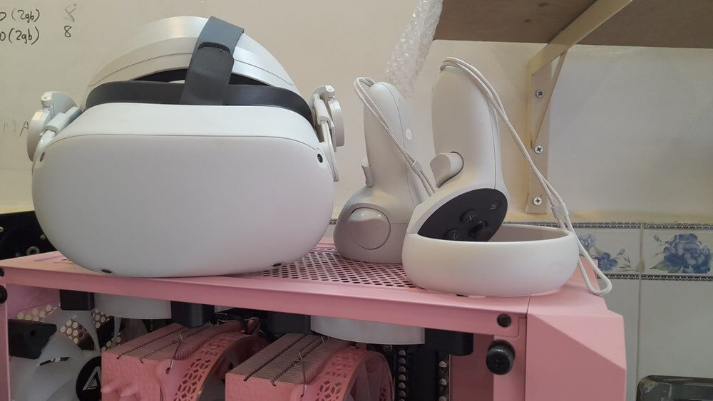 Bán em Oculus Quest 2 64GB