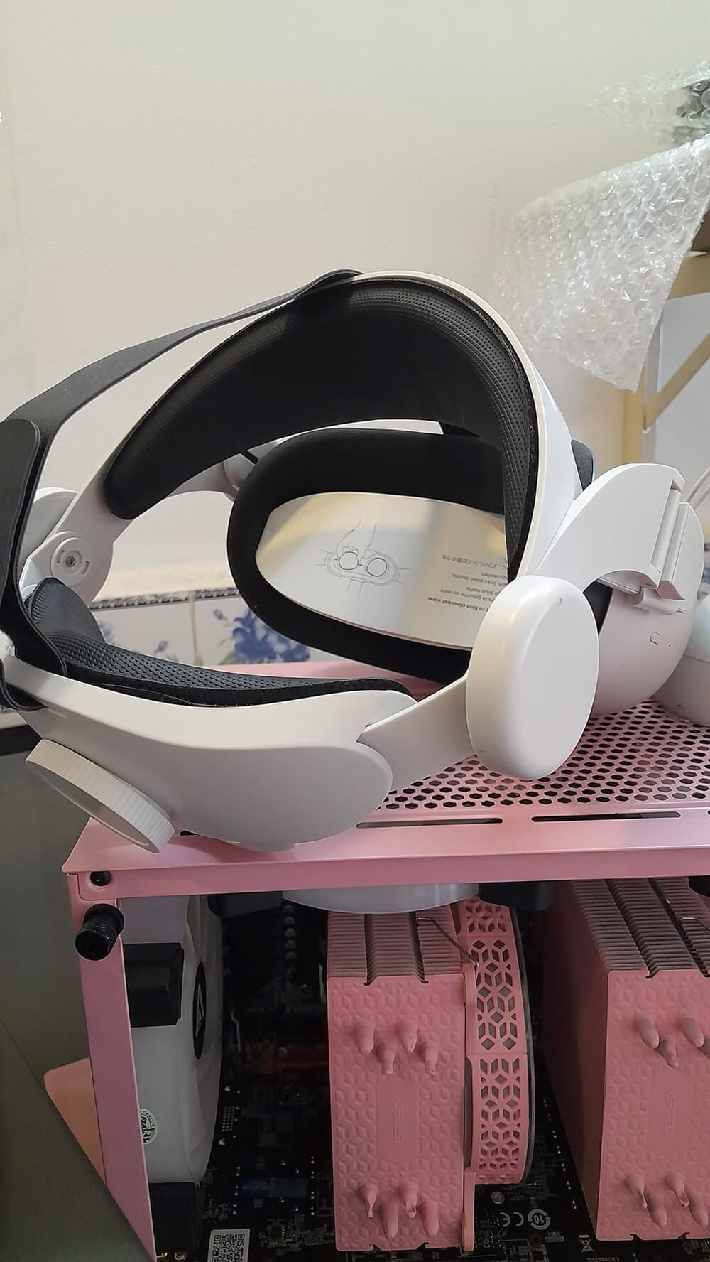 Bán em Oculus Quest 2 64GB