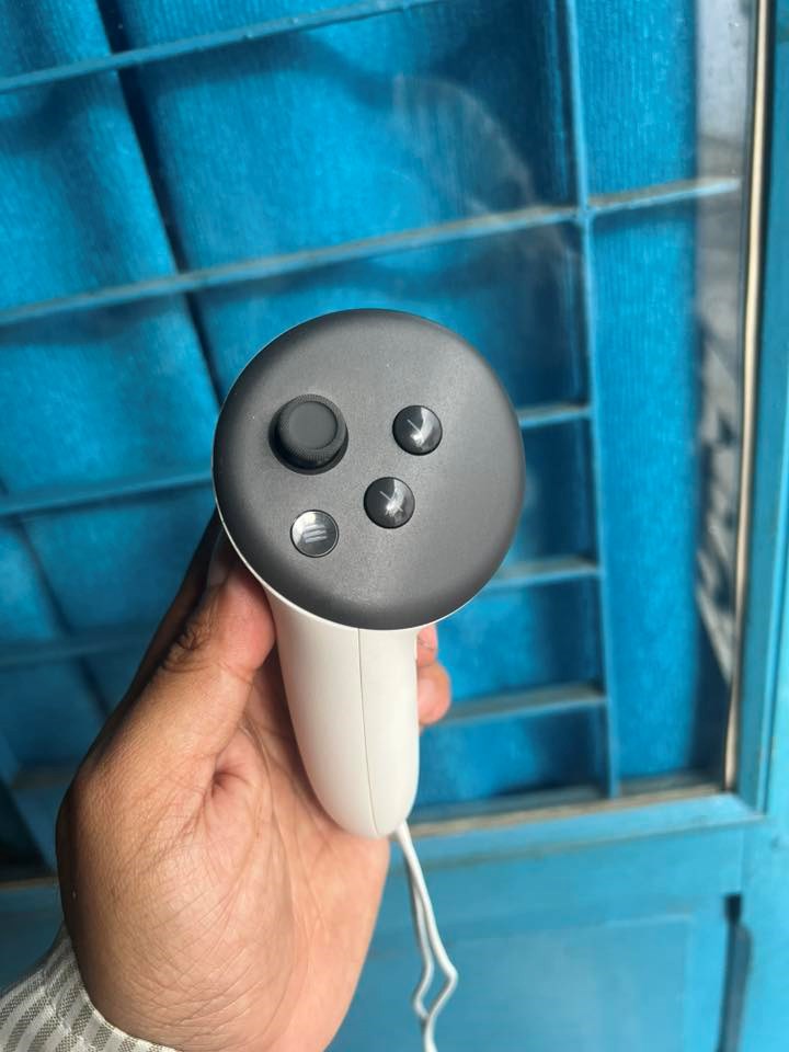 Càn bán Joycon Meta 3  like new