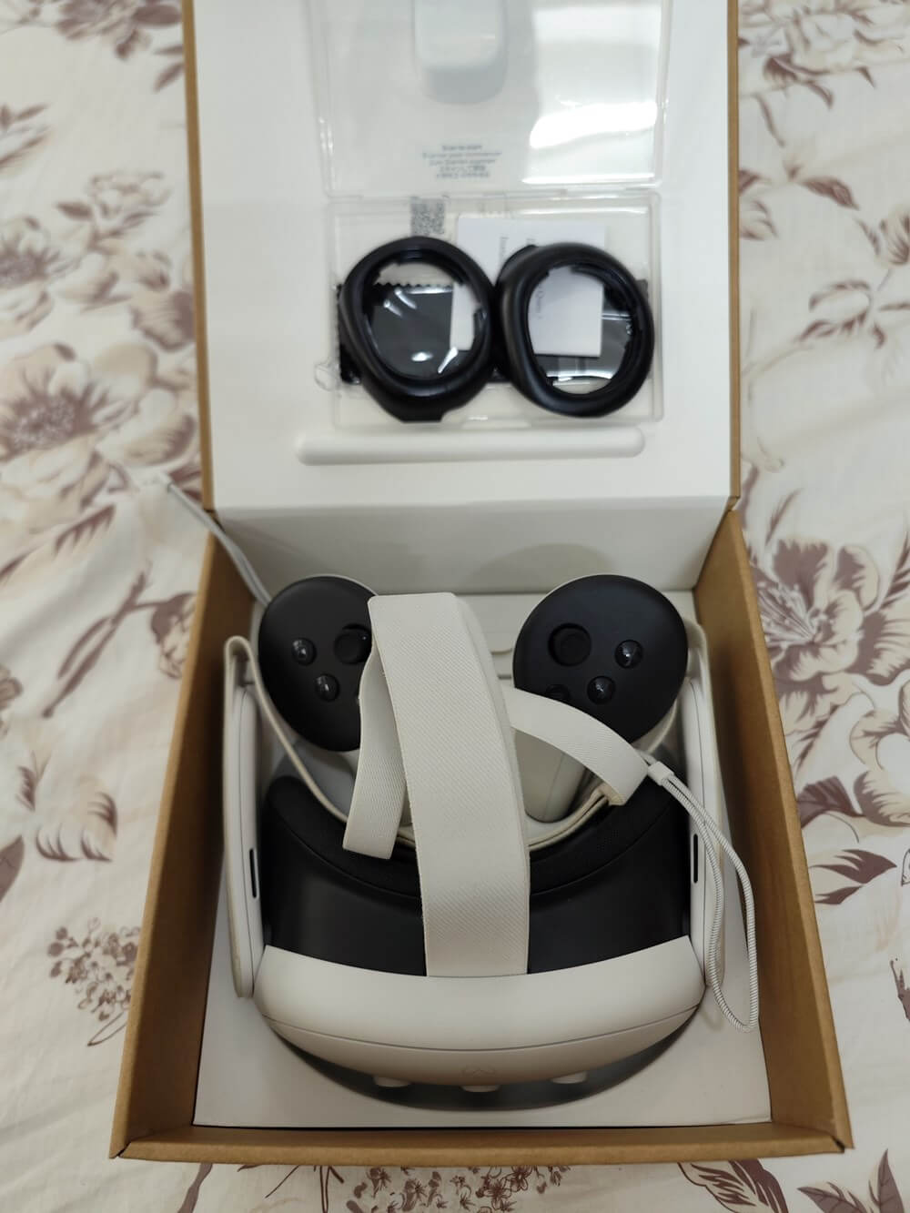 Cần bán Meta Quest 3 bản 128gb