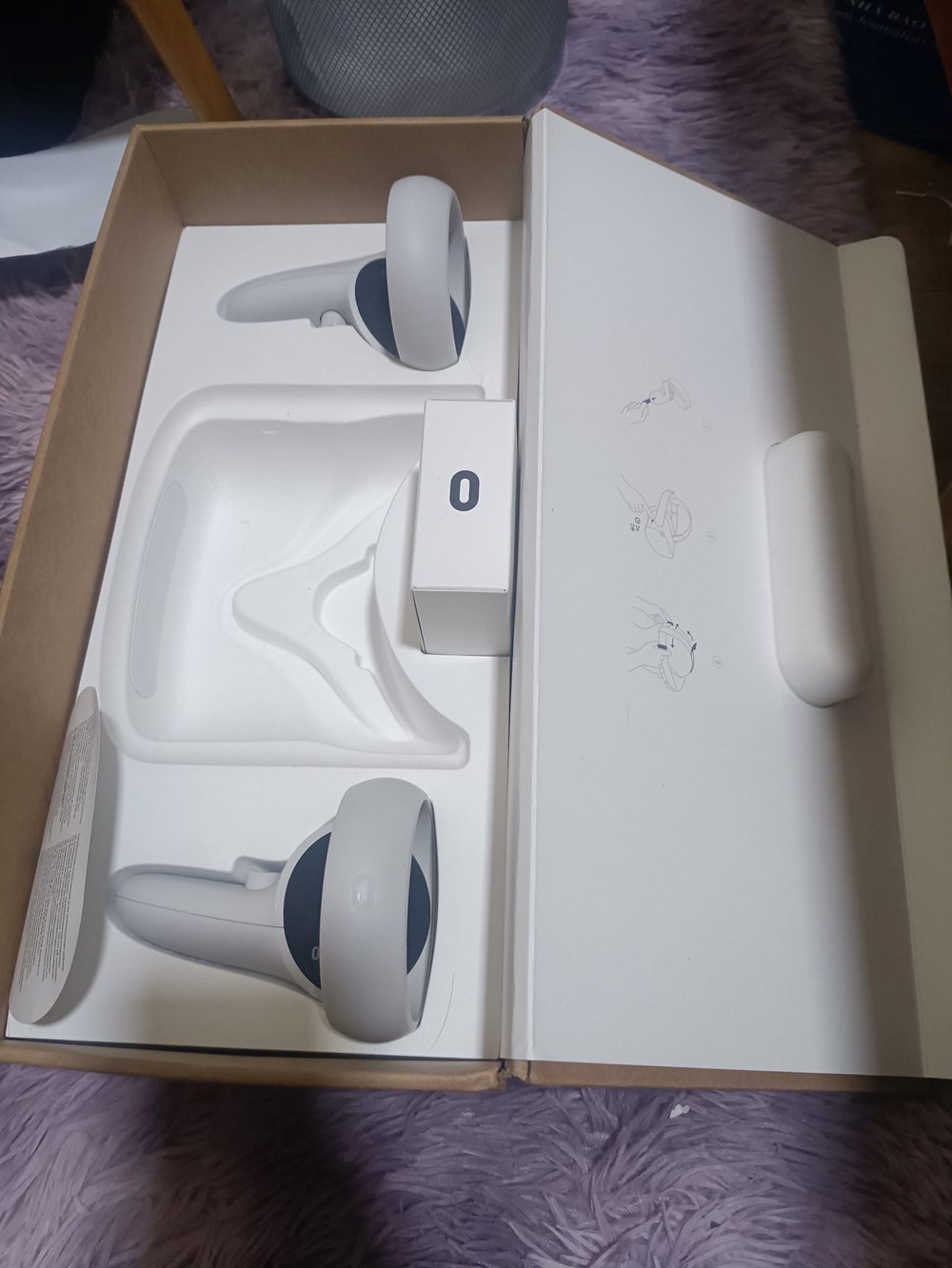 Kính thực tế ảo Oculus Quest - 128 GB