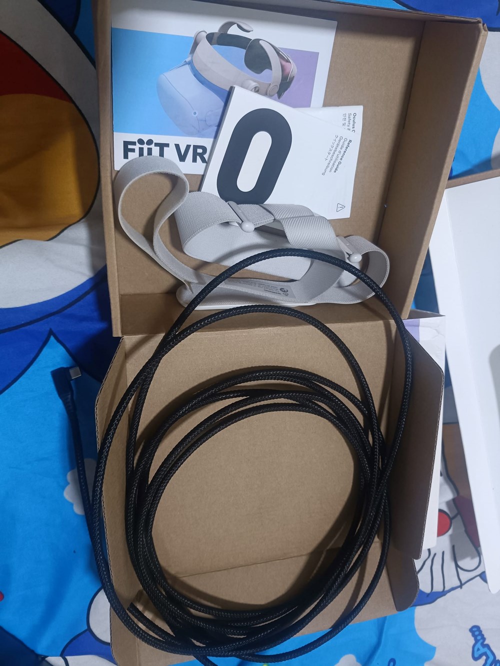 Kính thực tế ảo Oculus Quest - 128 GB